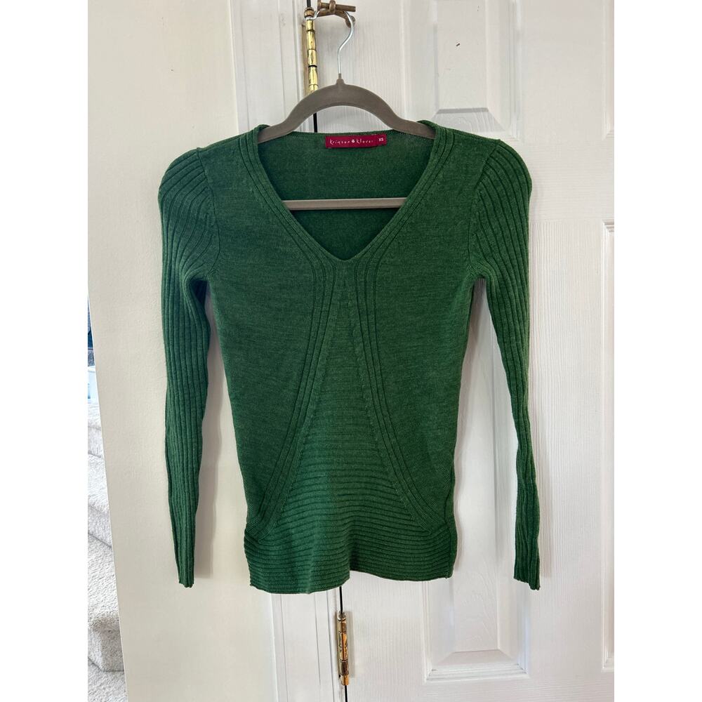 Krimson Klover Green Wool Long Sleeve V-Neck Sweater